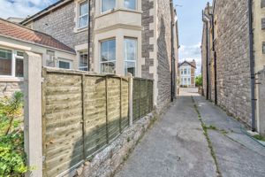 Photo 18- click for photo gallery